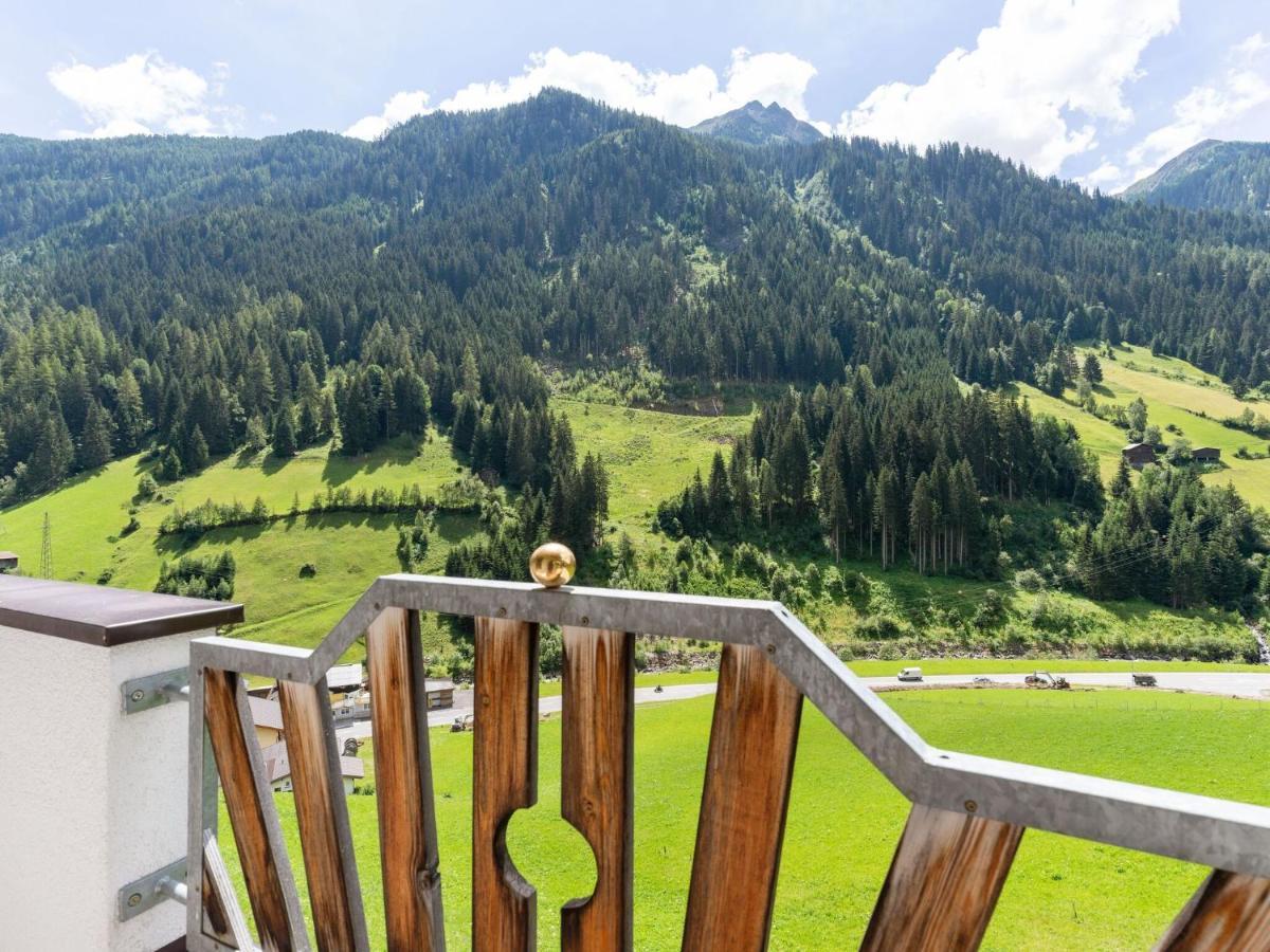 Land On The Kppl Mountain Chains كابل المظهر الخارجي الصورة